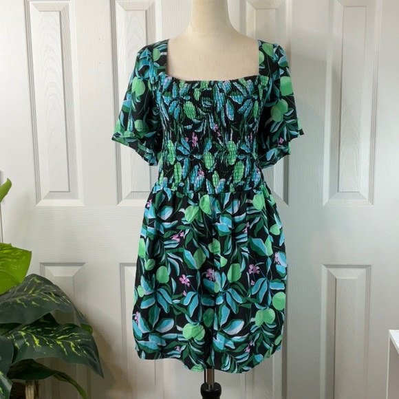 Ava & Viv Women's Flutter Short Sleeve Smocked Mini Romper Size XXL - Picture 3 of 11